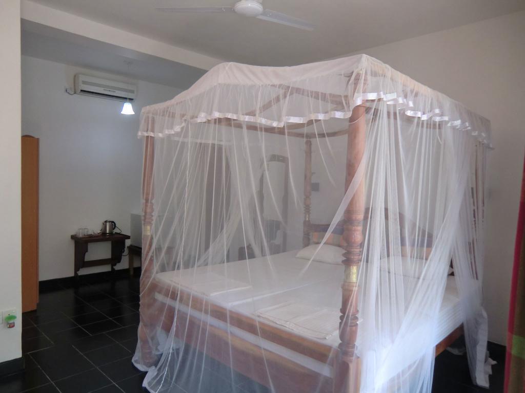 The Oasis Villa Hikkaduwa Quarto foto